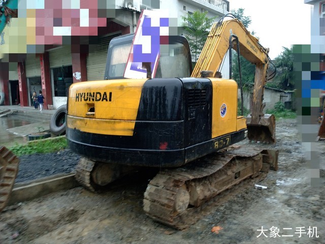 现代 R80-7 挖掘机