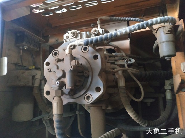 三一重工 SY365H 挖掘机