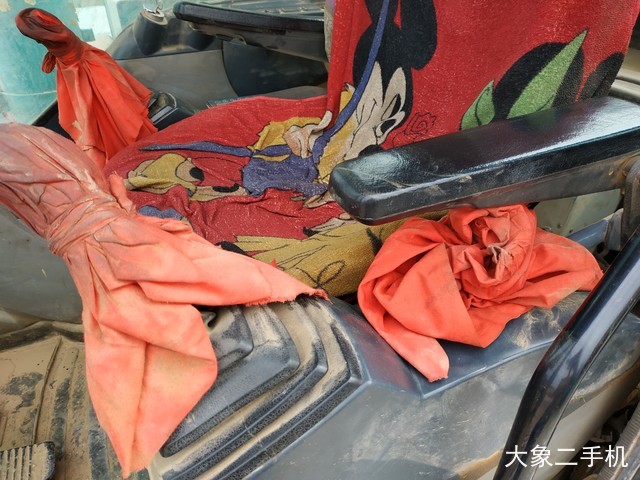 神钢 SK460-8 挖掘机