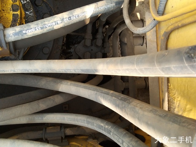 小松 PC240LC-8 挖掘机