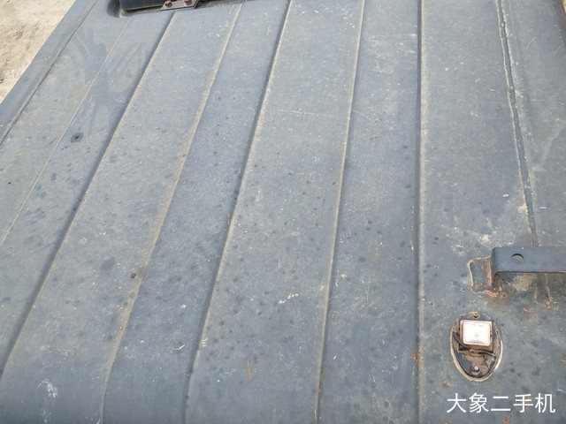 现代 R265LC-7 挖掘机