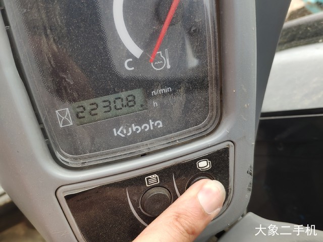 久保田 KX155-5 挖掘机