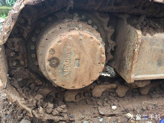 现代 R375LC-7 挖掘机