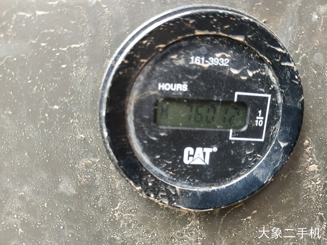 卡特彼勒 323DL 挖掘机