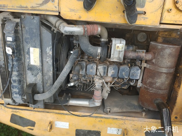 现代 R225LC-7 挖掘机