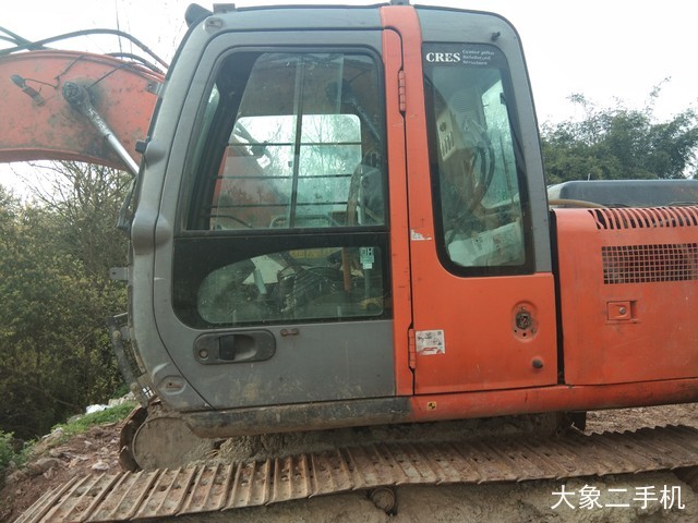 日立 ZX130H 挖掘机