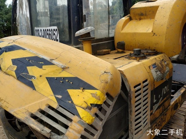 雷沃重工 FR65-7 挖掘机