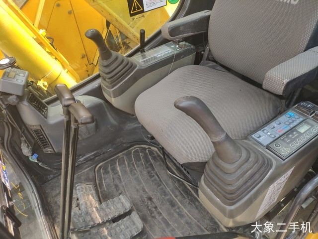 住友 SH125X-3 挖掘机