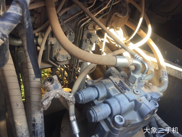 日立 ZX240-3G 挖掘机