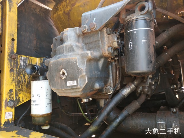 小松 PC210LC-8(800mm履带板) 挖掘机