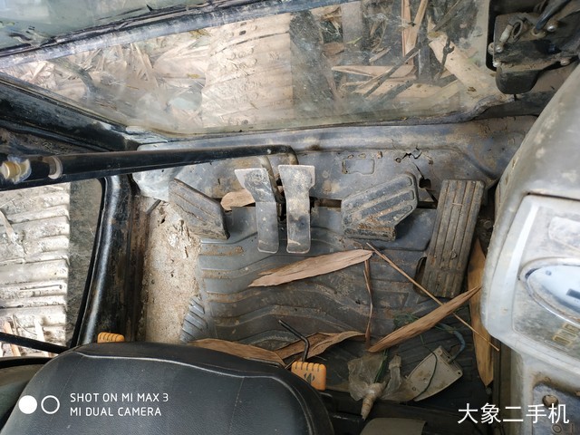 现代 R60-7 挖掘机