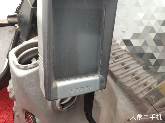 沃尔沃 EC300DL 挖掘机