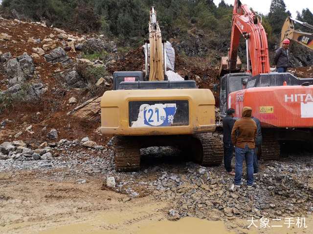 卡特彼勒 329D 挖掘机