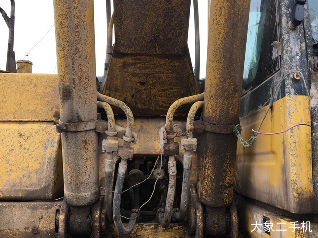 小松 PC240LC-8 挖掘机