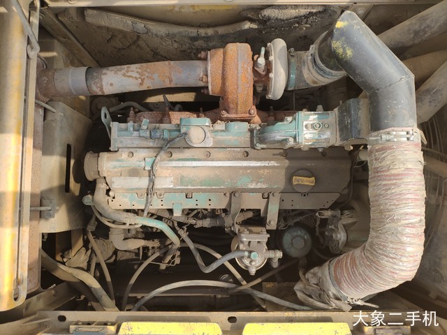 沃尔沃 EC210BLC 挖掘机