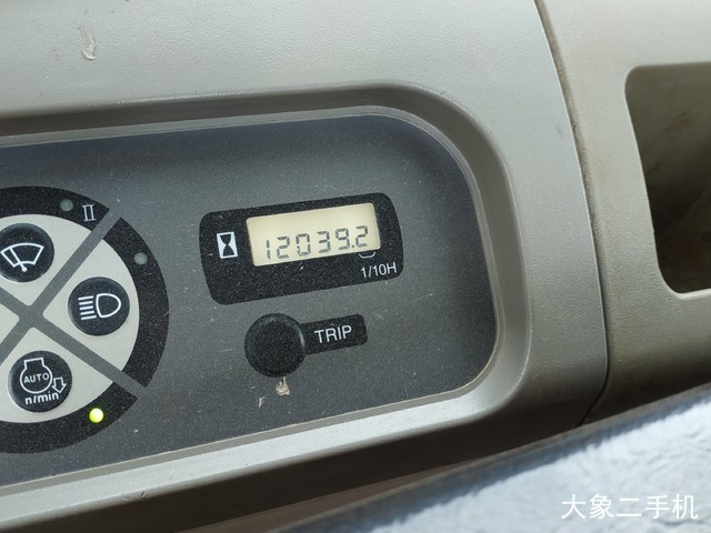 凯斯 CX300B 挖掘机
