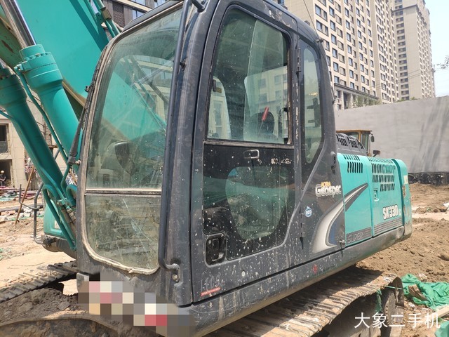 神钢 SK260LC-8 挖掘机