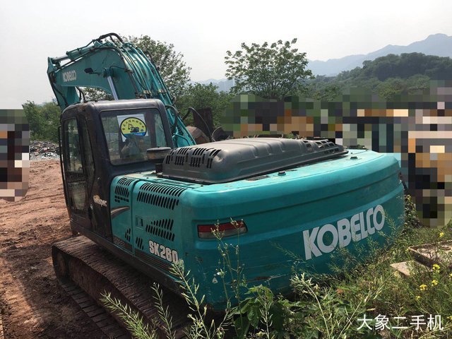 神钢 SK260LC-8 挖掘机
