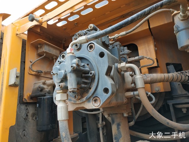 三一重工 SY305-9 挖掘机