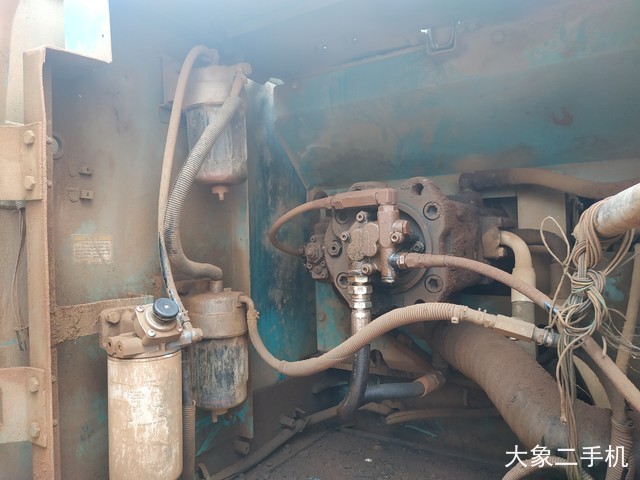 神钢 SK260LC-8 挖掘机