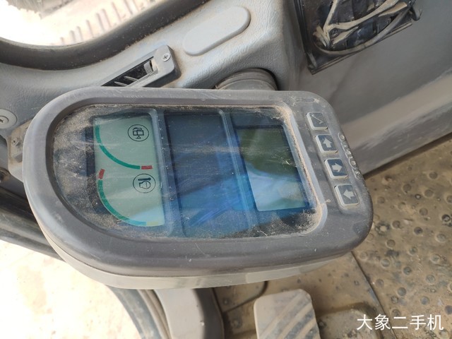 沃尔沃 EC290BLC 挖掘机