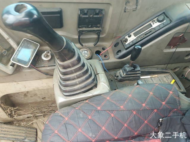 现代 R60-7 挖掘机