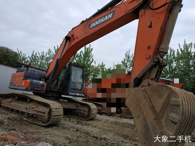 斗山 DX380LC-9C 挖掘机