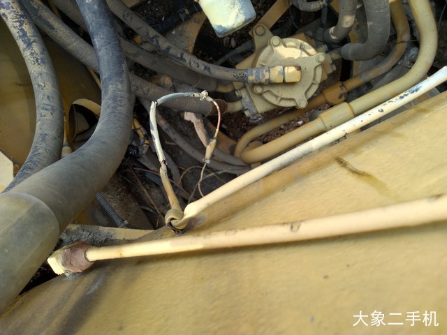 小松 PC200-5 挖掘机