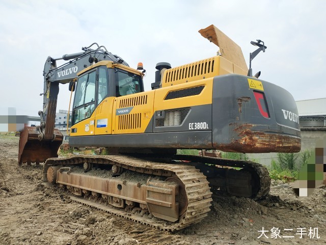 沃尔沃 EC380D 挖掘机