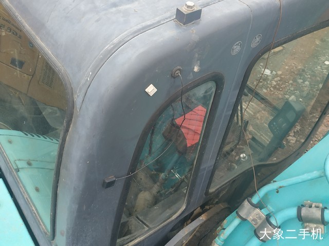 神钢 SK260LC-8 挖掘机