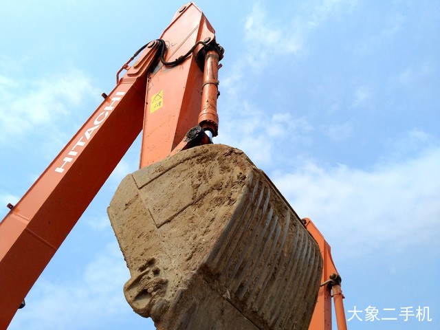 日立 ZX240-5A 挖掘机