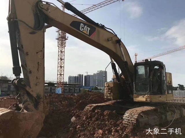 卡特彼勒 328DLCR 挖掘机