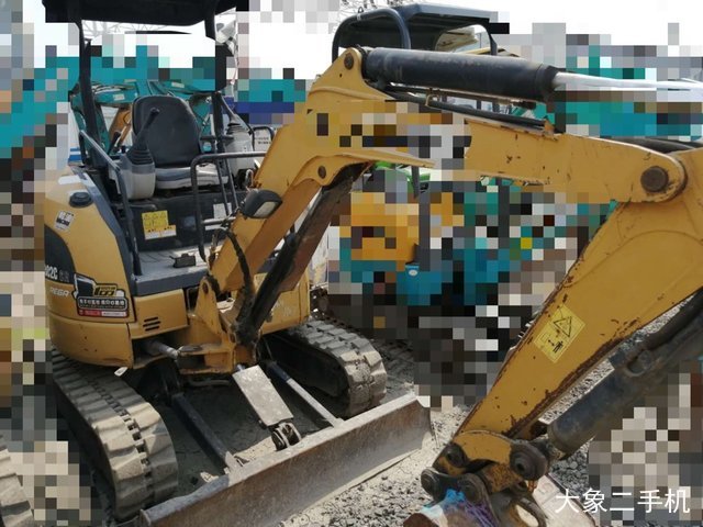 卡特彼勒 302 挖掘机