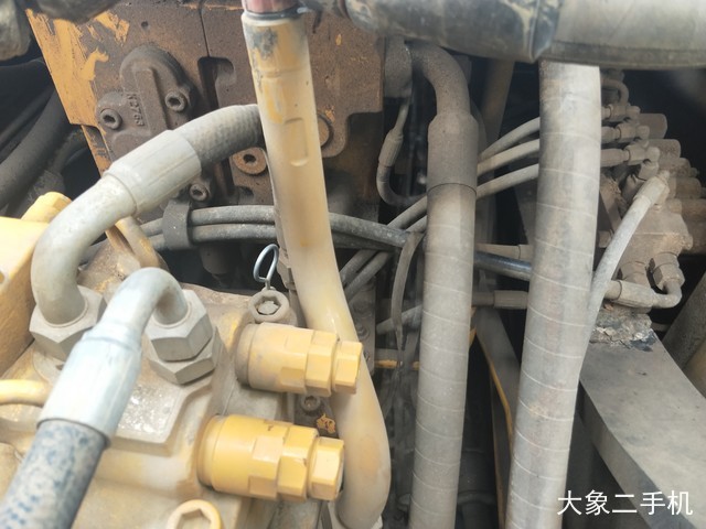 三一重工 SY215C-9 挖掘机