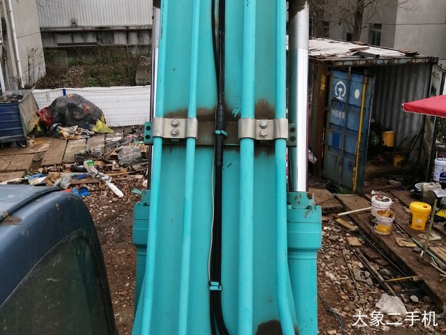 神钢 SK250-8 挖掘机