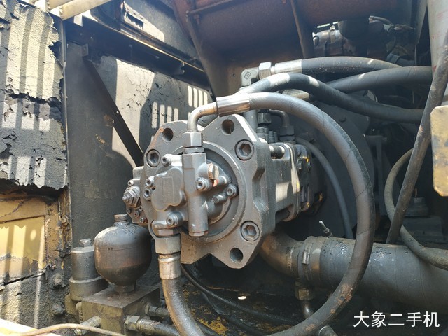 柳工 CLG220LC 挖掘机