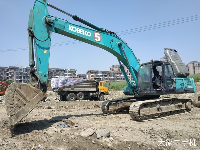 神钢 SK350LC-8 挖掘机