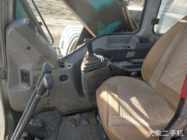 神钢 SK250LC 挖掘机