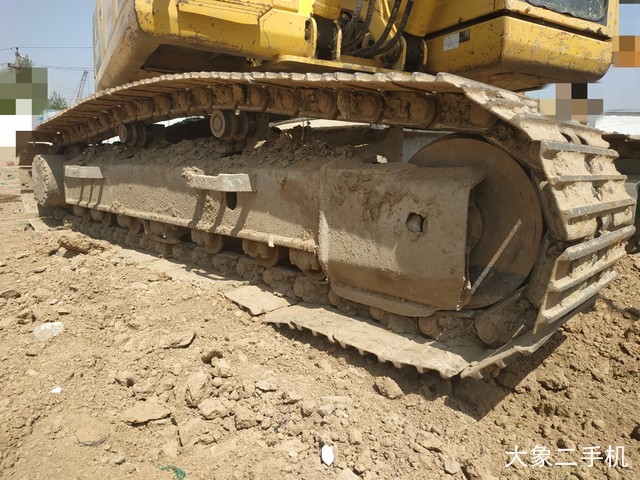 小松 PC200-8 挖掘机