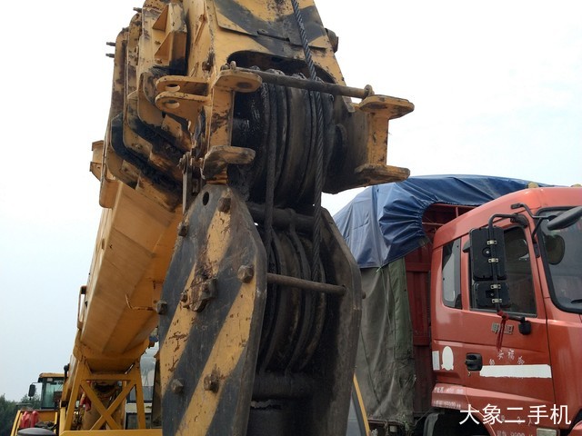 徐工 QY16D 起重机