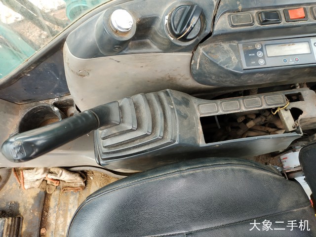 神钢 SK350LC-8 挖掘机