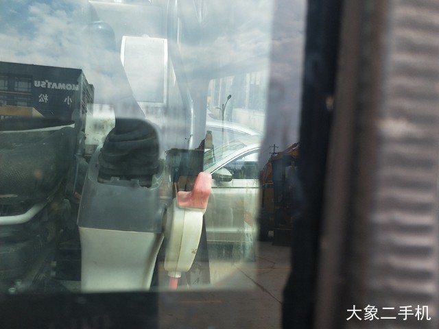 龙工 LG6215 挖掘机
