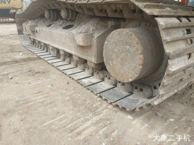 斗山 DX215-9C 挖掘机