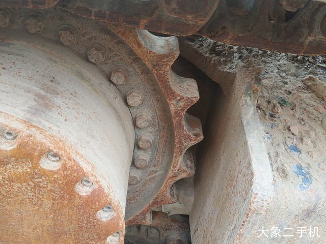 徐工 XE370CA 挖掘机