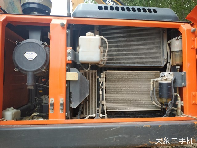 斗山 DX215-9C 挖掘机