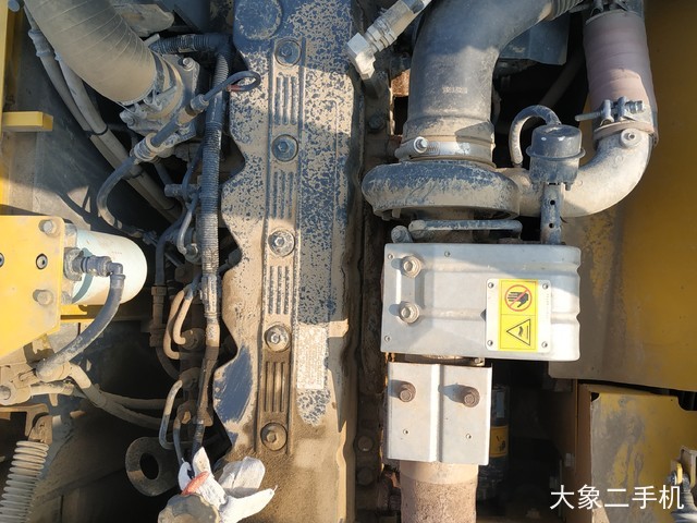 小松 PC220-8M0 挖掘机