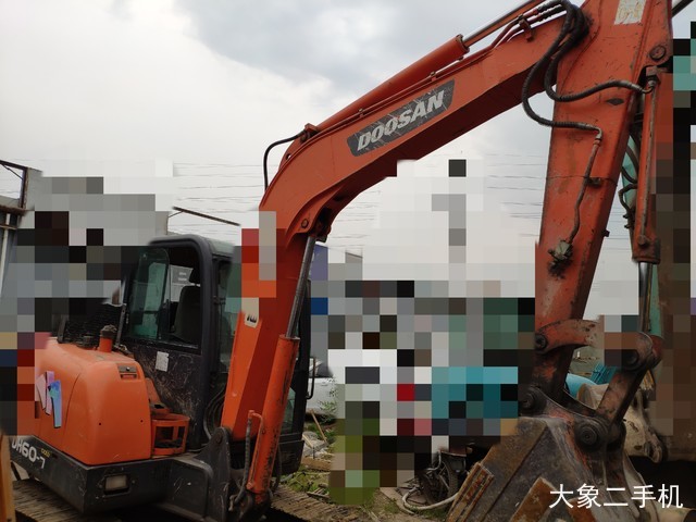 斗山 DH60-7 挖掘机