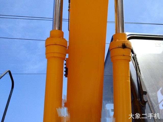 雷沃重工 FR170 挖掘机