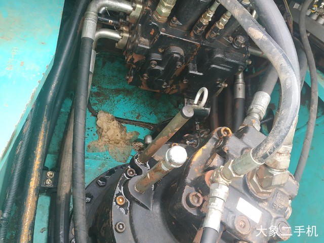 神钢 SK250LC-8 挖掘机