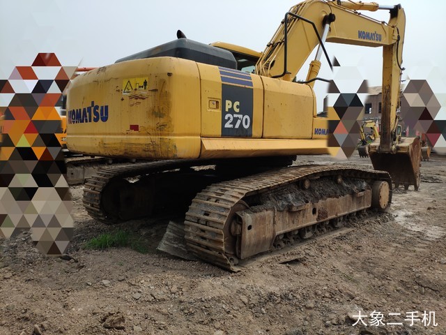 小松 PC270-7 挖掘机